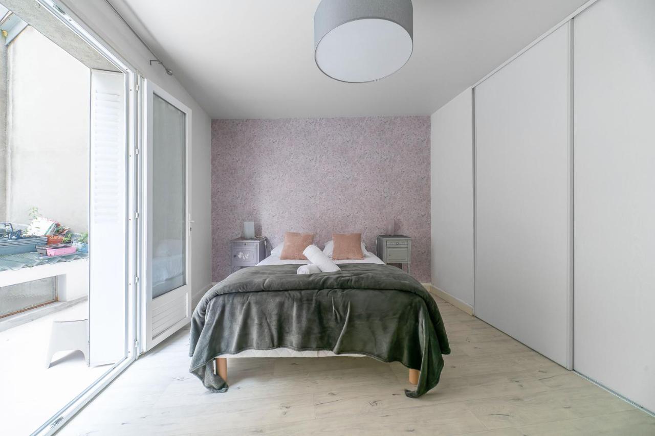 Le Dejoux - Appartement Avec Terrasse En Centre Ville 维琪 外观 照片