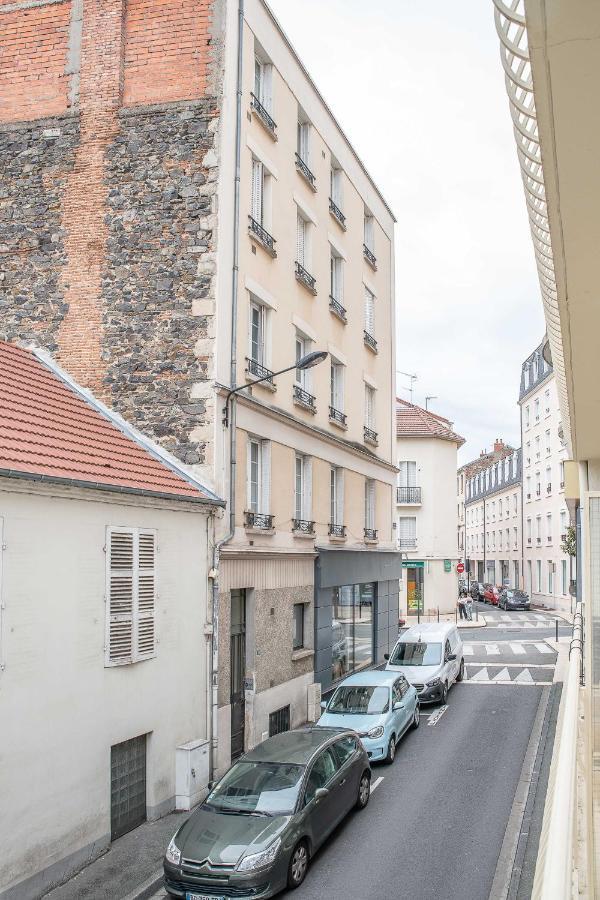 Le Dejoux - Appartement Avec Terrasse En Centre Ville 维琪 外观 照片